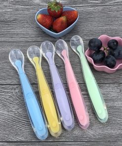 Thìa mềm ăn dặm silicone cho bé