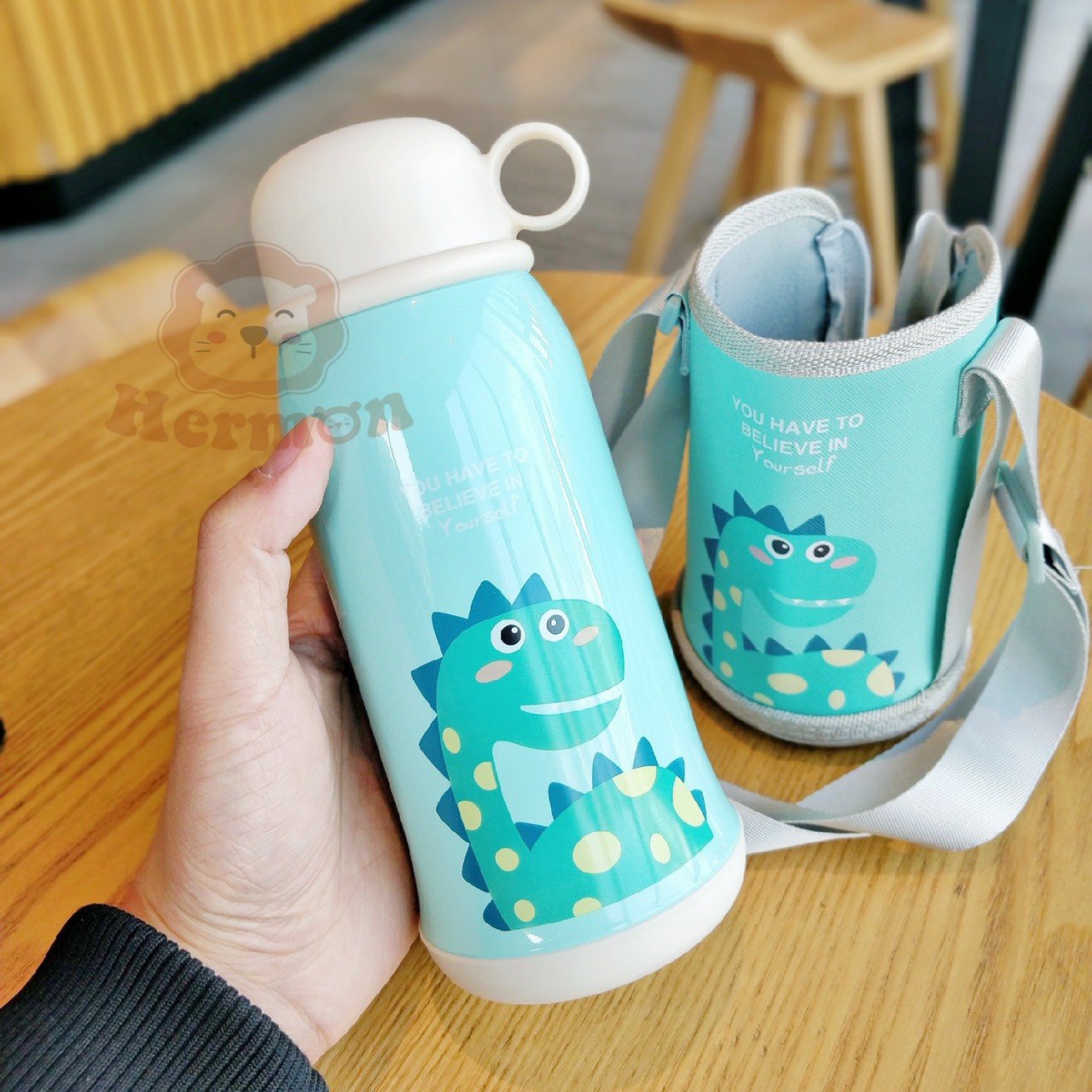 Bình nước giữ nhiệt Hermon 2 nắp  kèm cốc 600ml - Honper NK