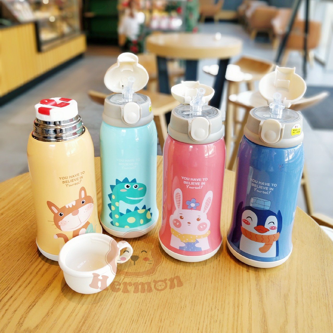 Bình nước giữ nhiệt Hermon 2 nắp  kèm cốc 600ml - Honper NK