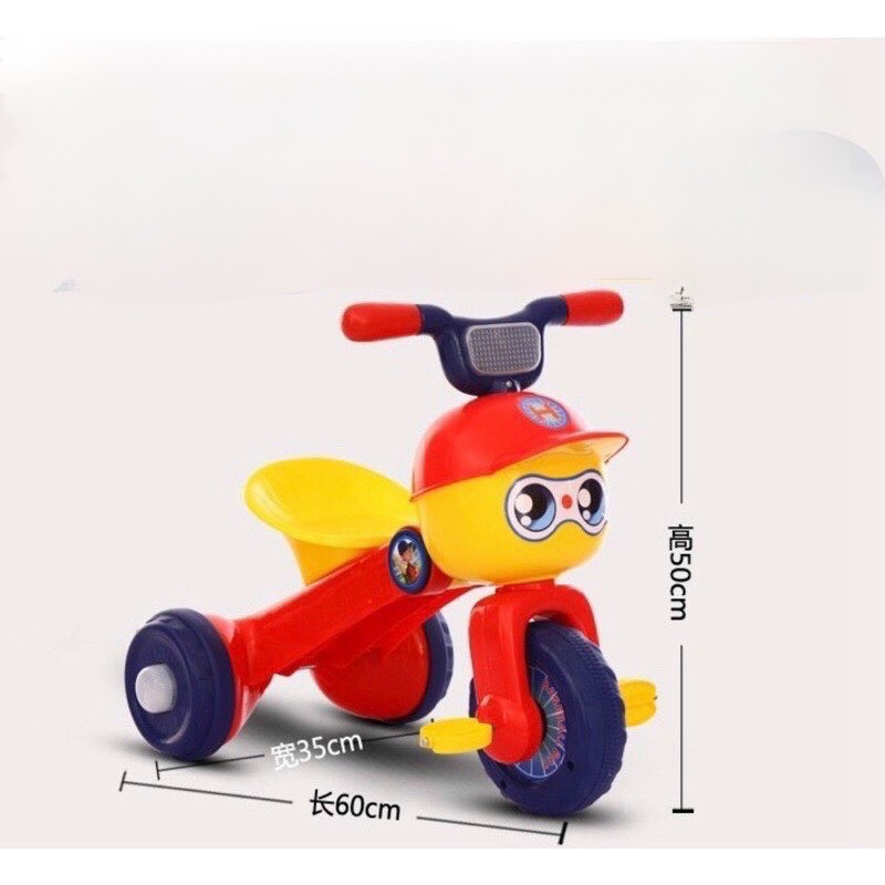 Xe chòi chân con kiến có bàn đạp