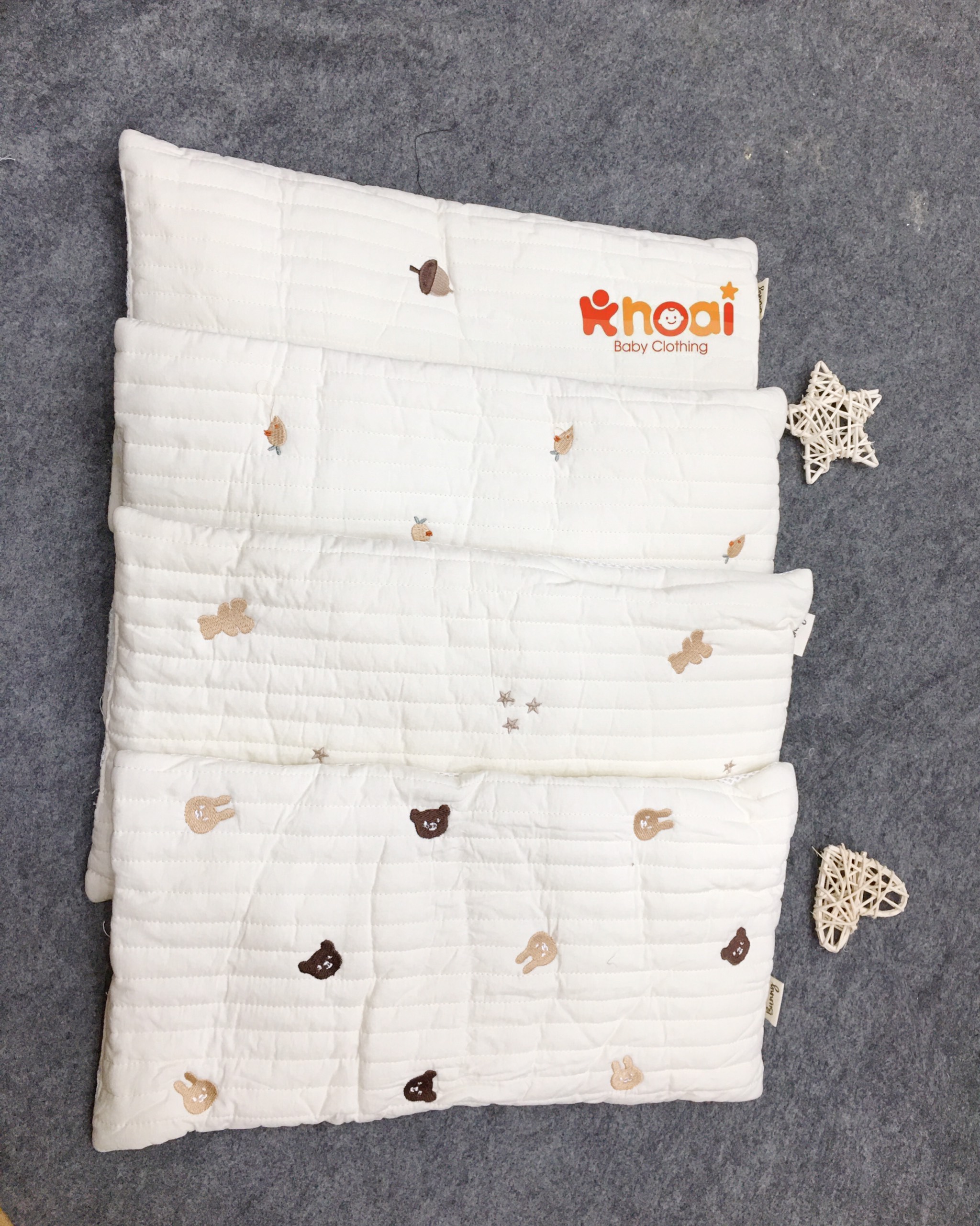 Gối nằm chữ nhật xốp lưới Bunny