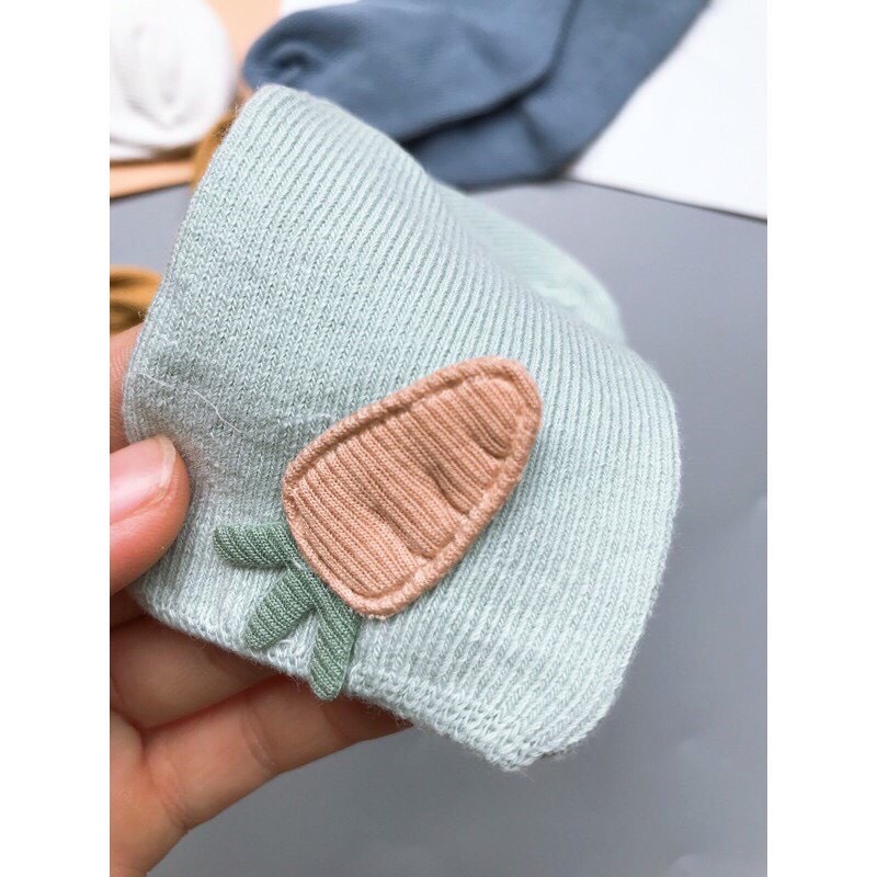 Set 3 vớ Cà rốt, khủng long cho bé