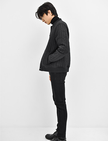 Áo Khoác Bomber Quilting Tay Cong Regular
