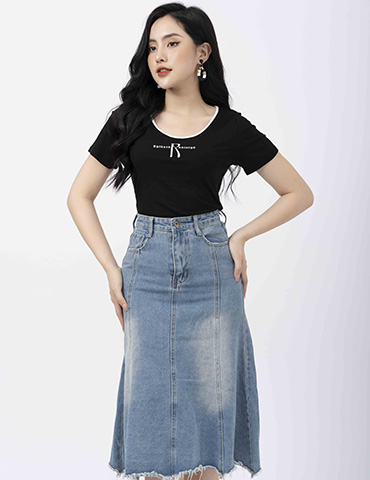 Áo cotton dáng ôm free size viền cổ phối màu in họa tiết chữ
