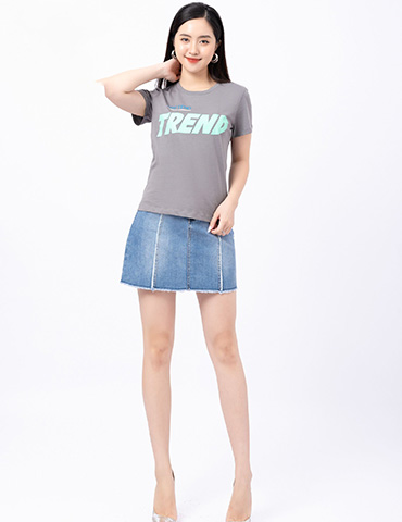 Áo cotton nữ cổ tròn dáng suông in chữ Trend