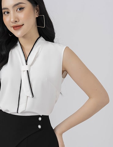 Chân váy dáng A cạp liền tà bong thân trước