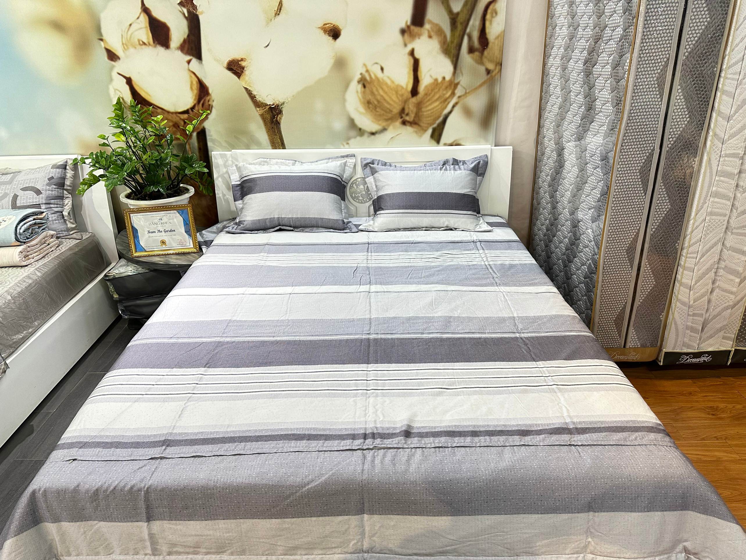 Bộ Chăn Ga Gối Tencen Lụa T13