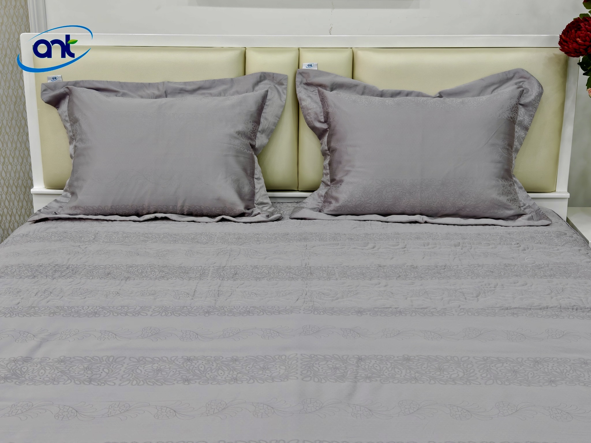 Bộ Chăn Ga Gối Ogarnic Tơ Tằm JQ10