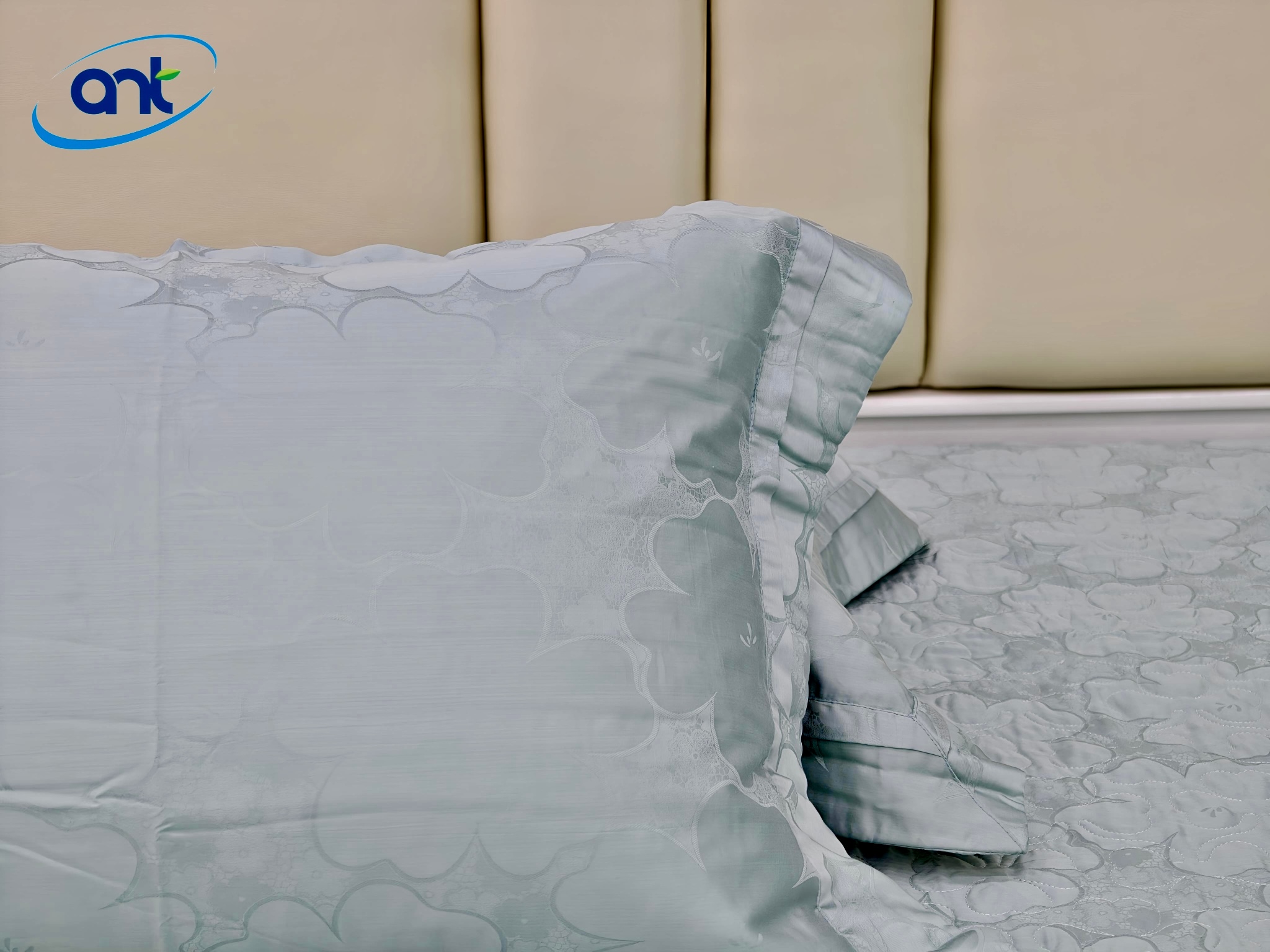 Bộ Chăn Ga Gối Ogarnic Tơ Tằm JQ03