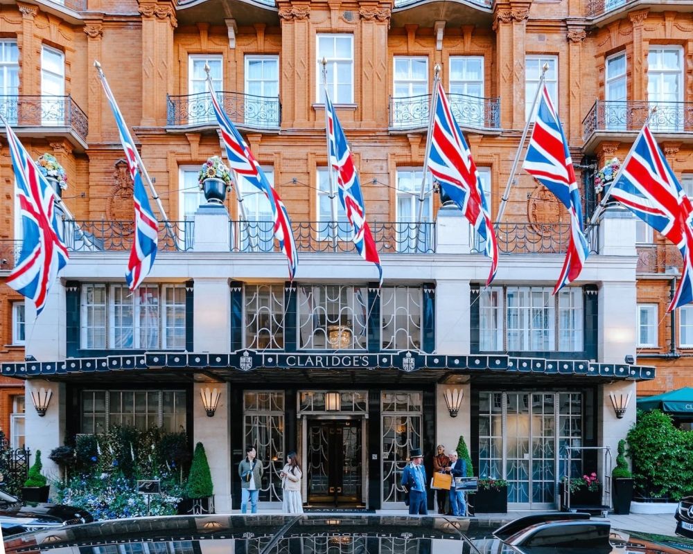 4 khách sạn cho trải nghiệm hoàng gia ở London 1