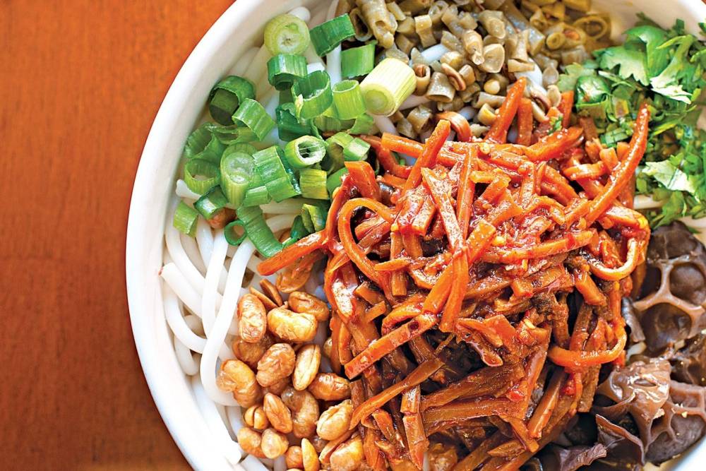 Cẩm Nang Chinh Phục "Thiên Hạ Đệ Nhất Sơn Thủy" & Cập Nhật Chính Sách Visa Mới Nhất 7