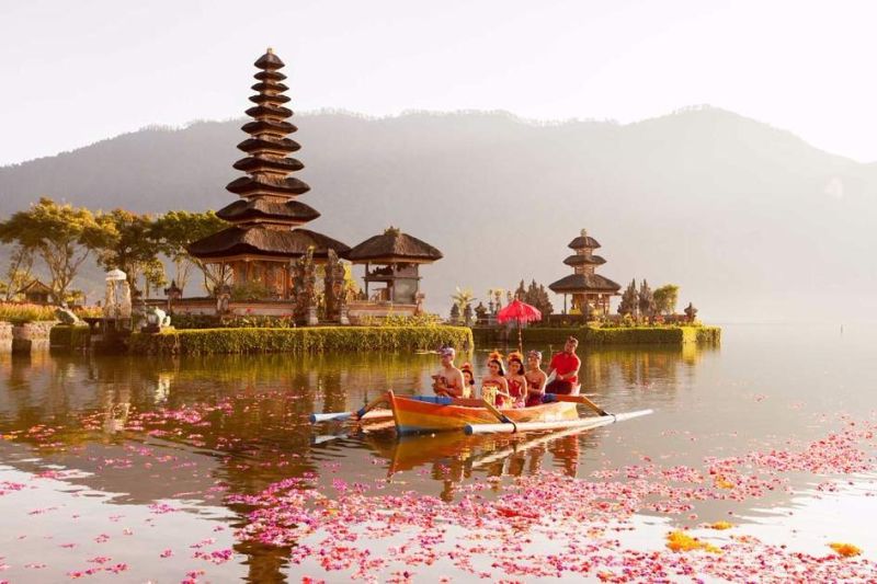 Điểm danh 7 ngôi đền thiêng ở Bali 2