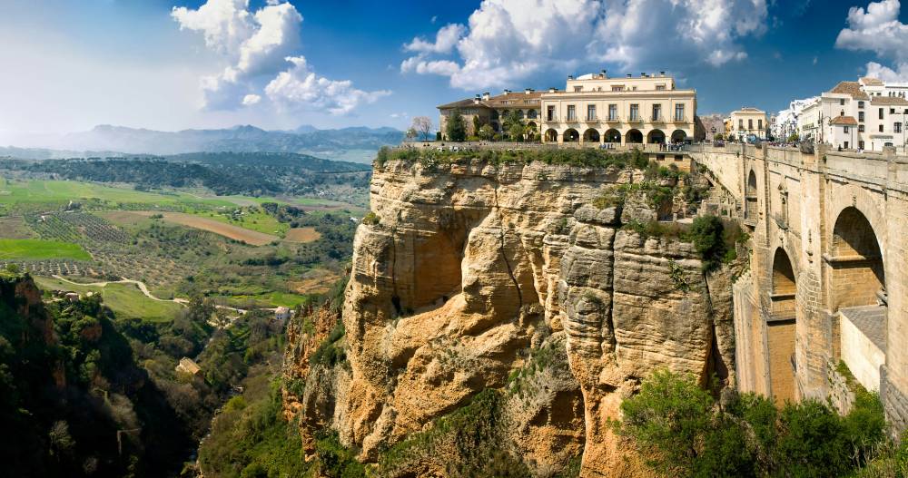 Khám phá bộ tứ vàng vùng Andalucía ảnh 5