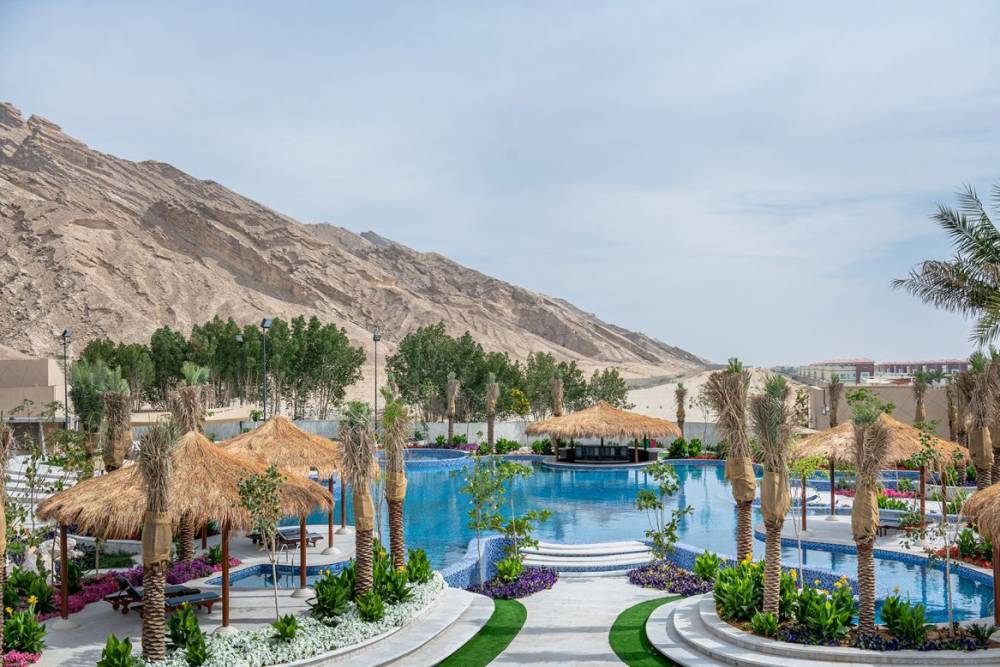 Khám phá dòng sông nhân tạo giữa sa mạc UAE 3