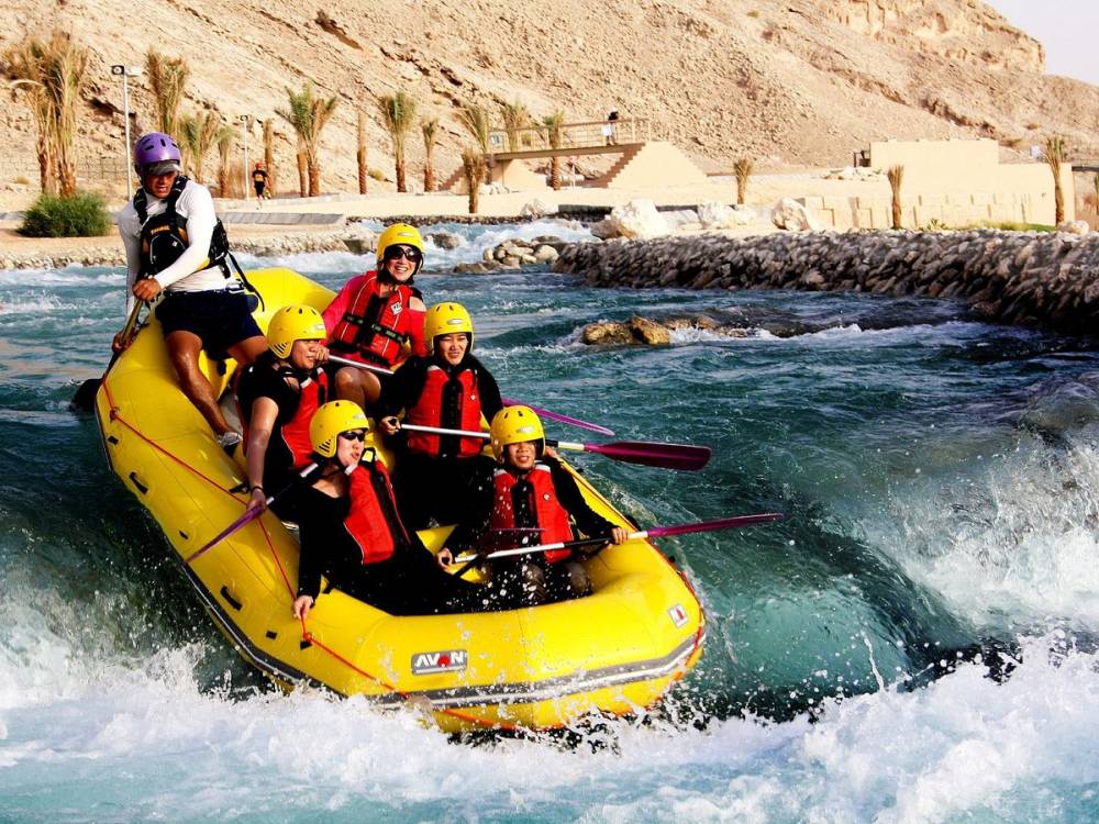 Khám phá dòng sông nhân tạo giữa sa mạc UAE 5