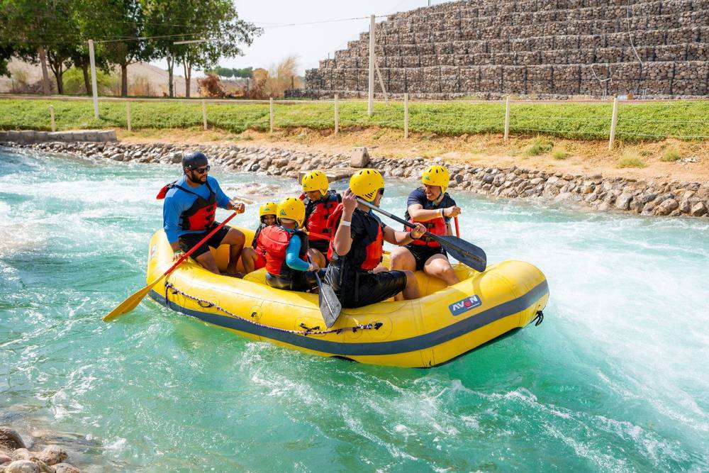 Khám phá dòng sông nhân tạo giữa sa mạc UAE 6