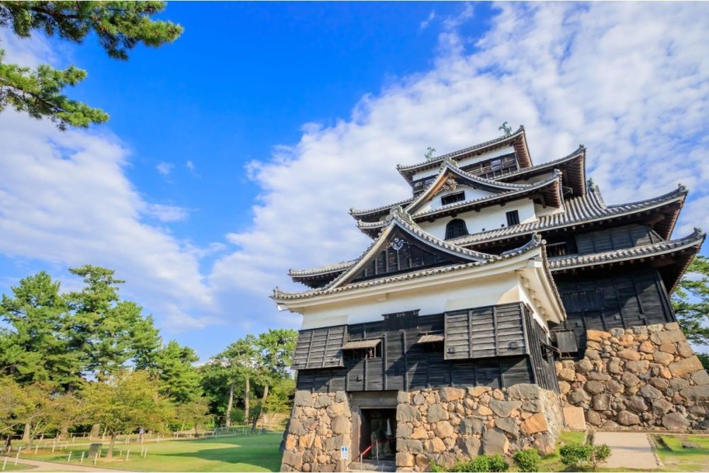 Khám phá những lâu đài nguy nga nhất Nhật Bản 13
