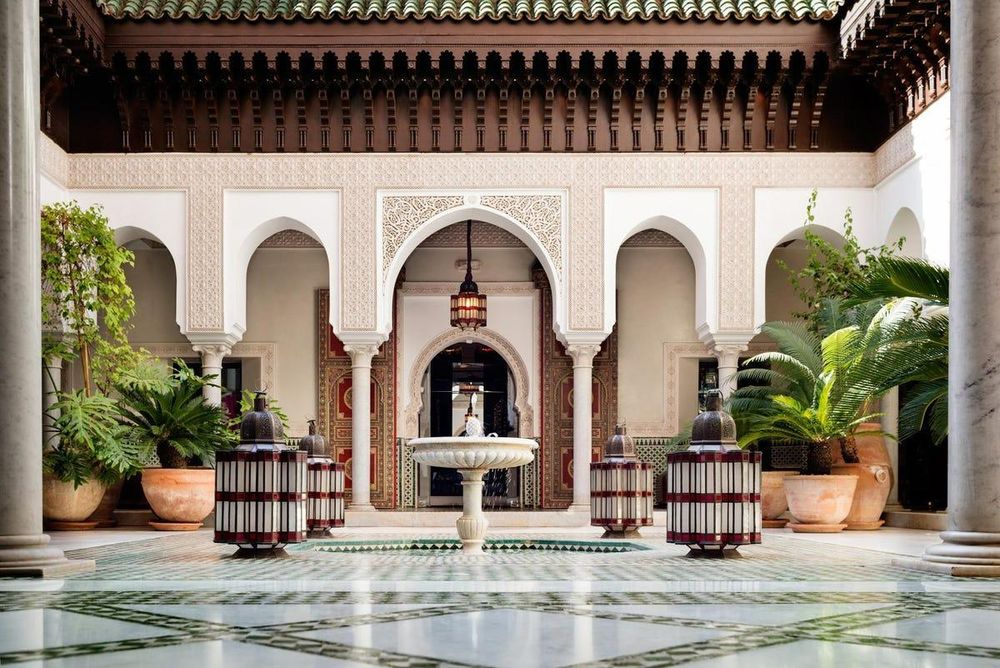 Không khí cổ tích trong các khách sạn ở thành phố đỏ của Morocco 7
