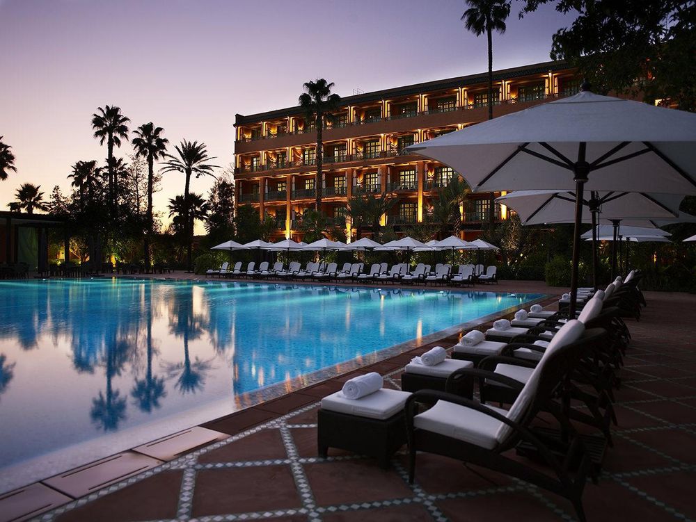 Không khí cổ tích trong các khách sạn ở thành phố đỏ của Morocco 8
