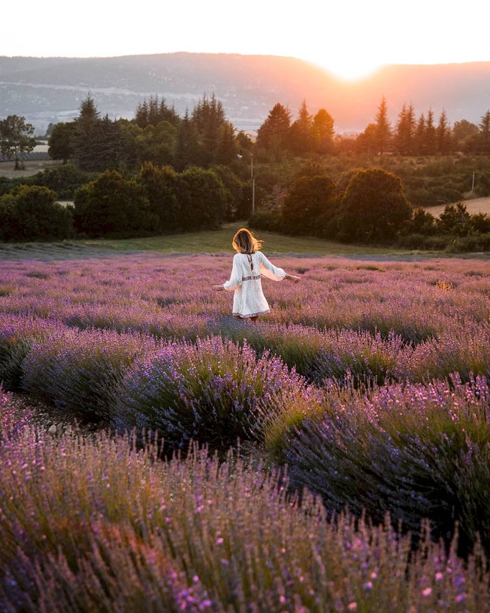Làng cổ Gordes - Viên ngọc quý của vùng Provence ảnh 3