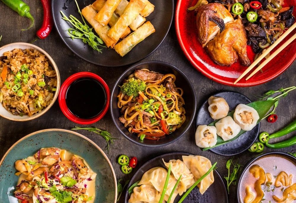 Những nghi thức ăn uống kỳ lạ trên thế giới 1