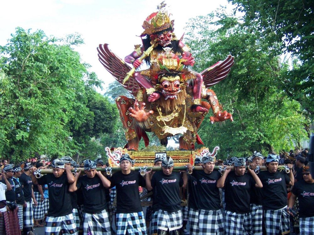Tết cổ truyền Nyepi - Ngày im lặng của người Bali Indonesia 2
