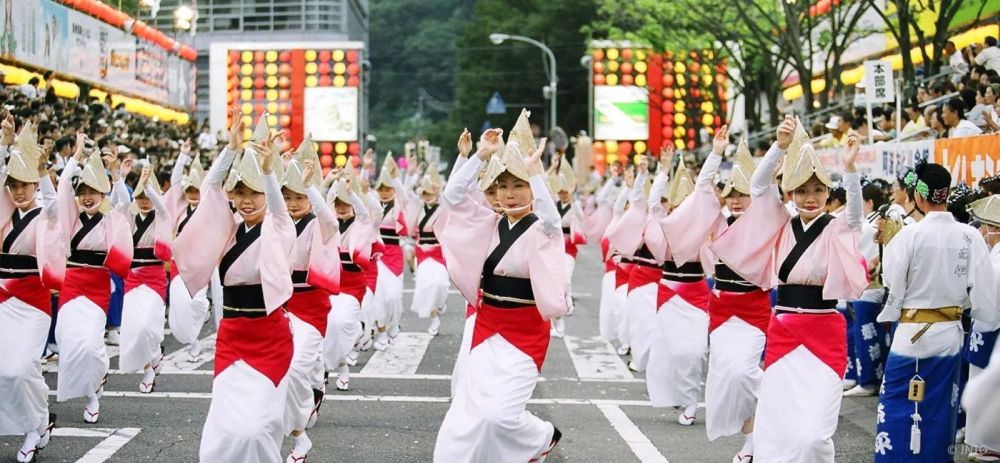 Tìm hiểu 10 lễ hội hoành tráng nhất Nhật Bản 5