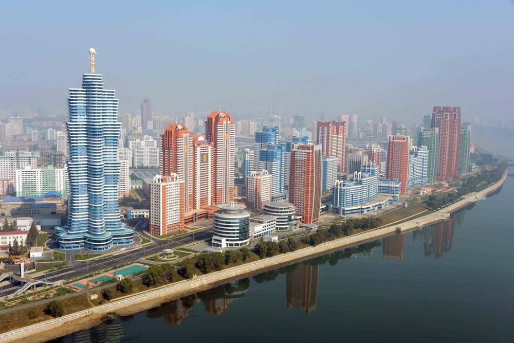 Triều Tiên khiến thế giới ngỡ ngàng với loạt ảnh tòa nhà chọc trời, phố xá hiện đại ảnh 5