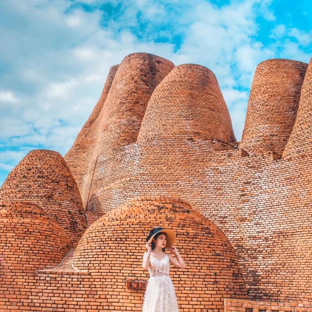 Tour Châu Hồng Hà, Vân Nam: Hà Khẩu - Bình Biên Cổ trấn - Di Lặc - Kiến Thủy - Mông Tự - Đông Phong Vận