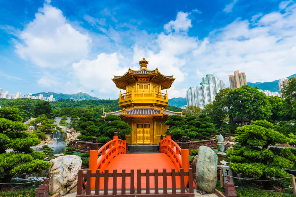 Lượn Quanh Phố Cảng: Tour Hong Kong - Xe Điện Dingding & Trải Nghiệm Mua Sắm