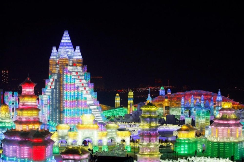 Tour Trung Quốc: Lễ Hội Băng Đăng Cáp Nhĩ Tân - Trải Nghiệm Trượt Tuyết