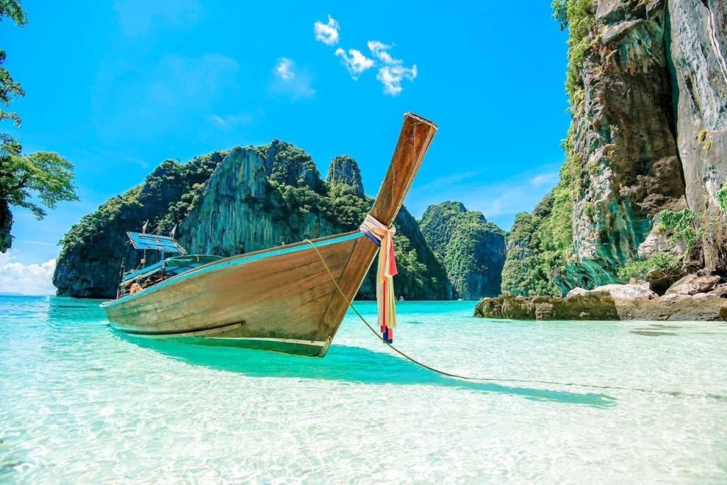 Tour Vi vu Phuket Thiên đường biển đảo - Đảo Koh Phiphi - Promthep Cape - Del Mar Beach Club - Rock Beach Swing