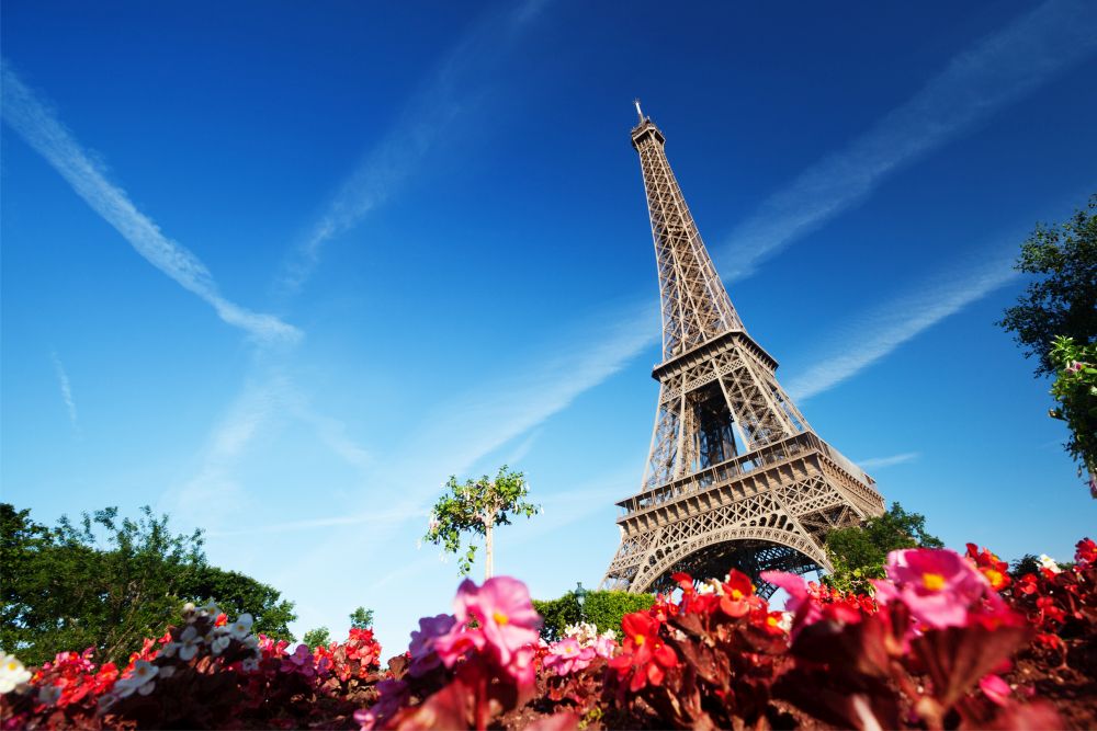 Tour Châu Âu 2025: Hành Trình 3 Nước Cung Đường Lãng Mạn Châu Âu