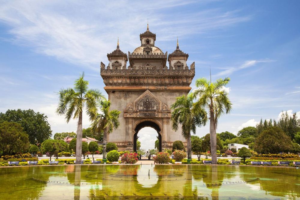 Tour Lào: Viêng Chăn - Tàu cao tốc đi Cố Đô Luang Prabang - Xiêng Khoảng
