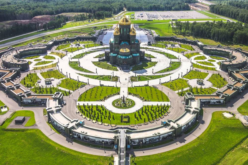 Tour Nga 9N8Đ Cao Cấp 2026: Bản Tình Ca Xứ Bạch Dương