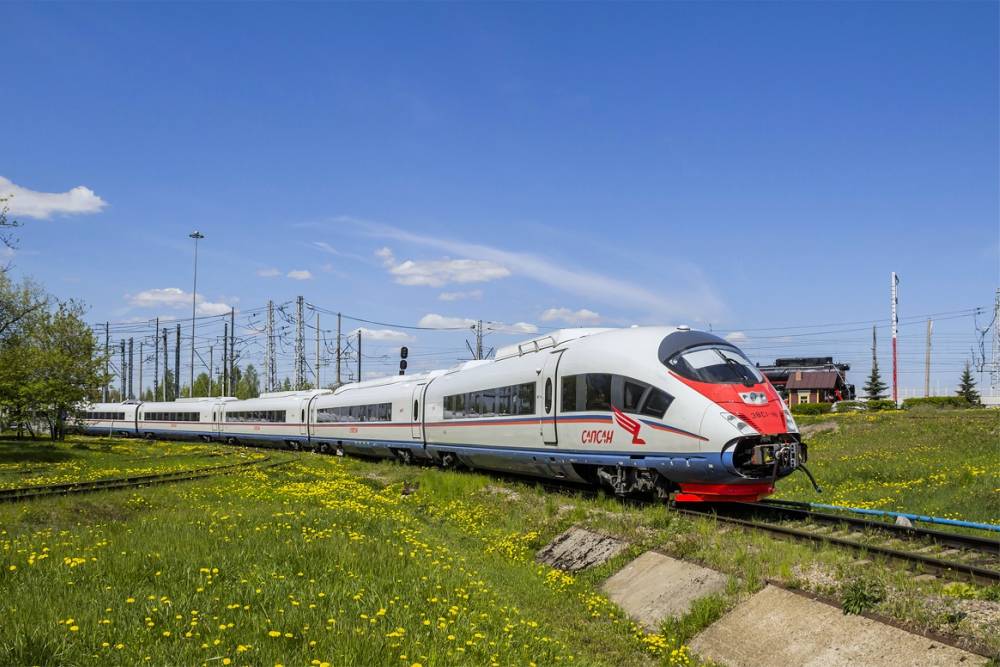 Tour Nga 9N8Đ Cao Cấp 2026: Bản Tình Ca Xứ Bạch Dương