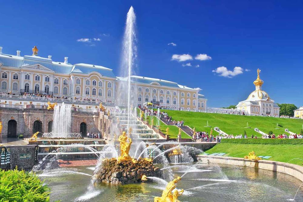 Tour Nga 9N8Đ Cao Cấp 2026: Bản Tình Ca Xứ Bạch Dương