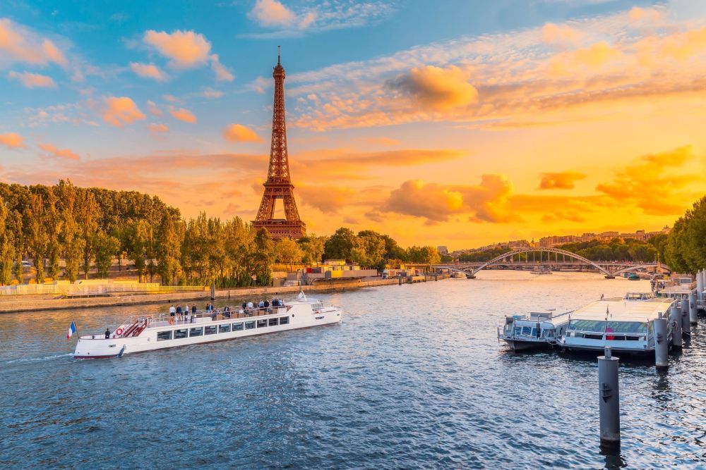 Tour Châu Âu: Hành Trình Tới Vùng Đất Của Những Giấc Mơ