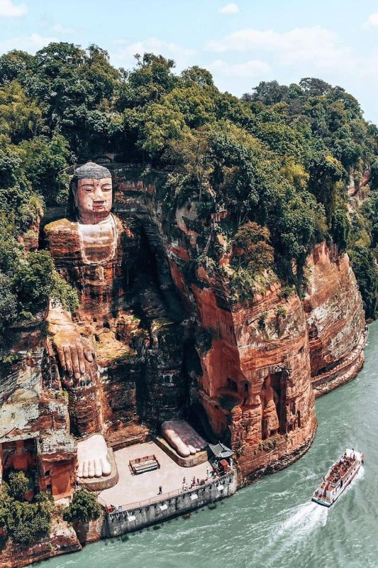 VI VU TRUNG HOA