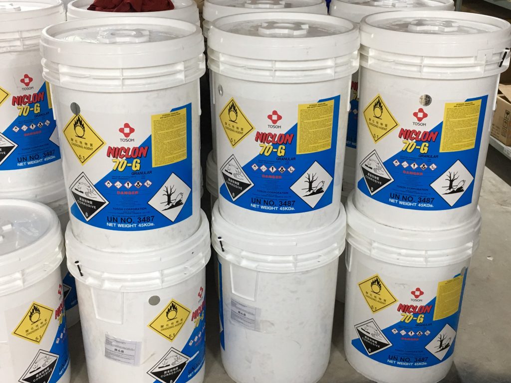 tim-hieu-ve-hoa-chat-khu-trung-chlorine-va-tinh-ung-dung-cua-no