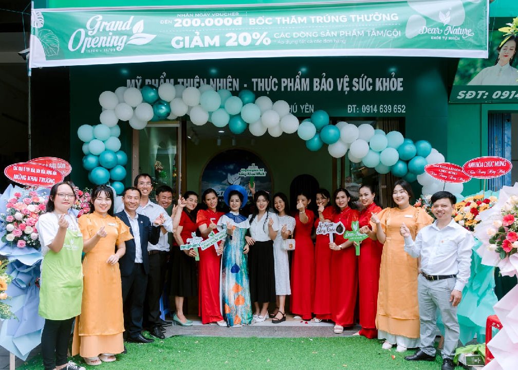 KHAI TRƯƠNG NGÔI NHÀ TƯƠI XANH MỸ PHẨM - THỰC PHẨM THIÊN NHIÊN THỨ 4 TẠI PHÚ YÊN