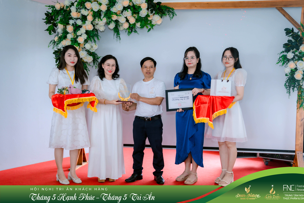 Showroom Dear Nature Marketing Sáng Tạo Nhất: Showroom Đà Nẵng
