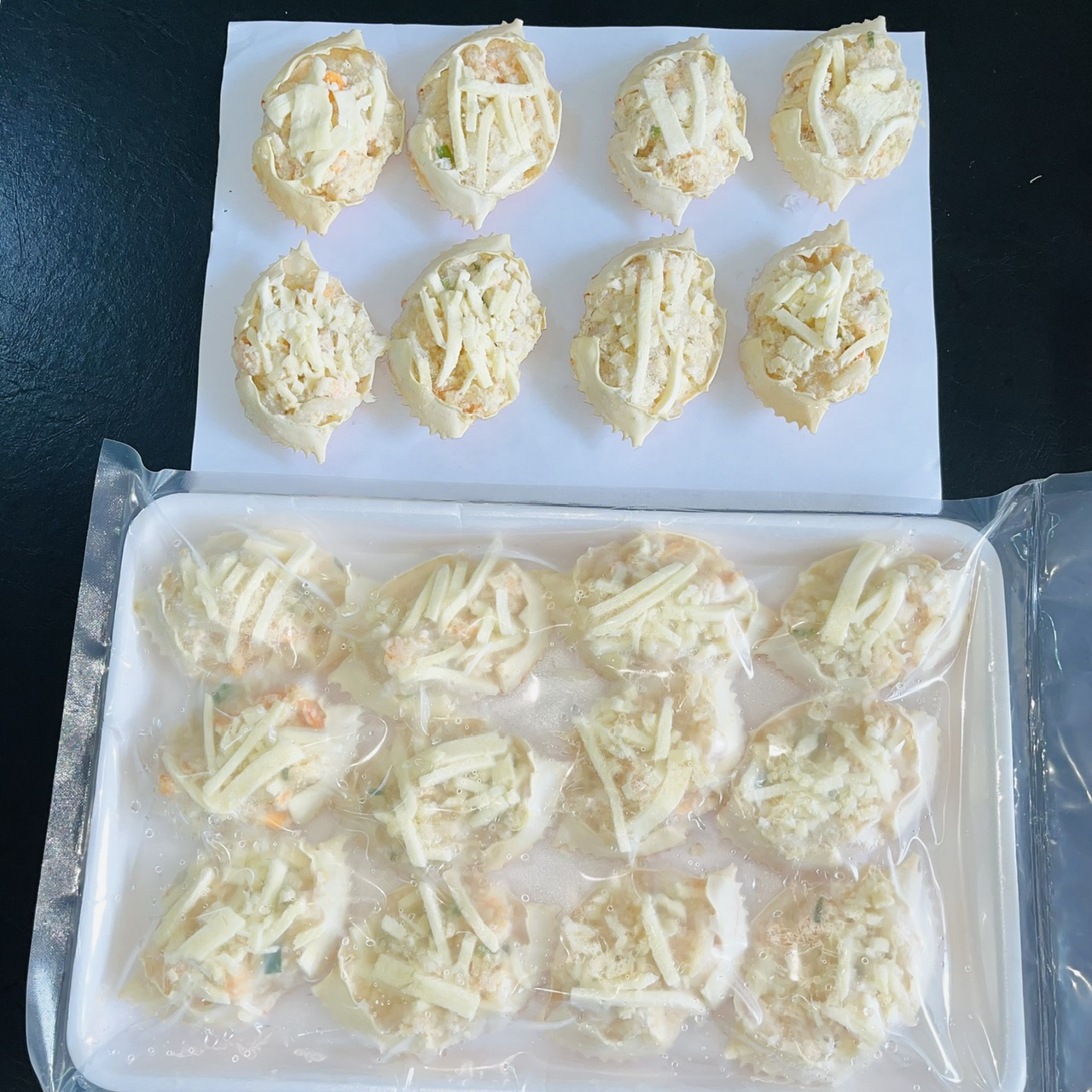 MAI GHẸ FARCI HẢI SẢN PHÔ MAI