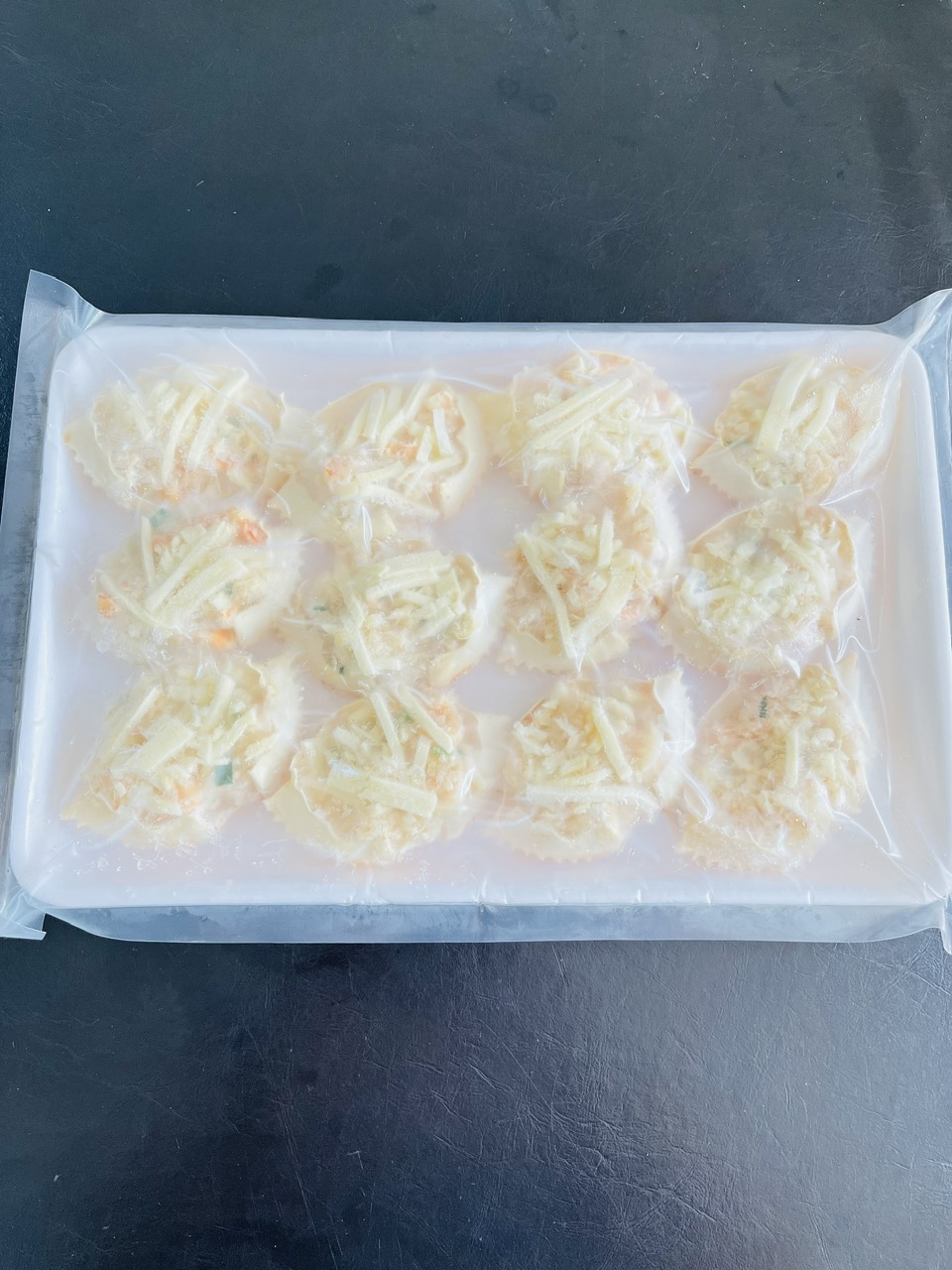 MAI GHẸ FARCI HẢI SẢN PHÔ MAI