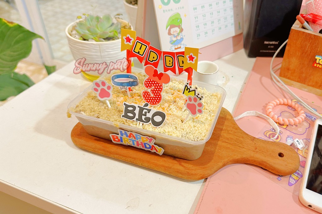 Hộp pate Sunny chủ đề SINH NHẬT - 450G