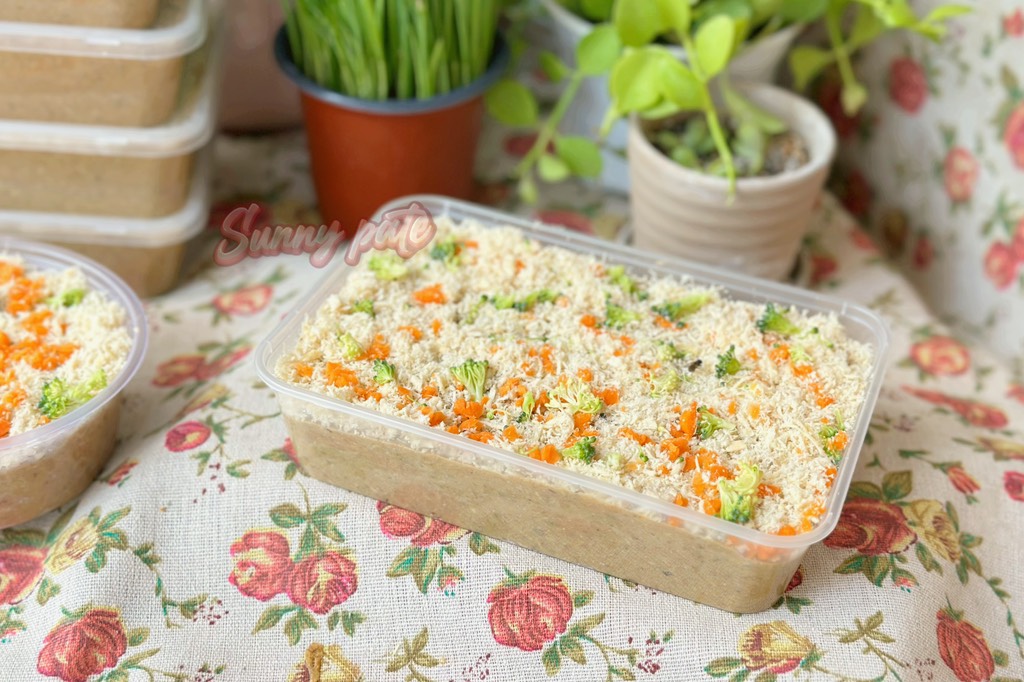 Sunny pate bổ sung thêm RAU CỦ cho chó mèo - hộp 450G