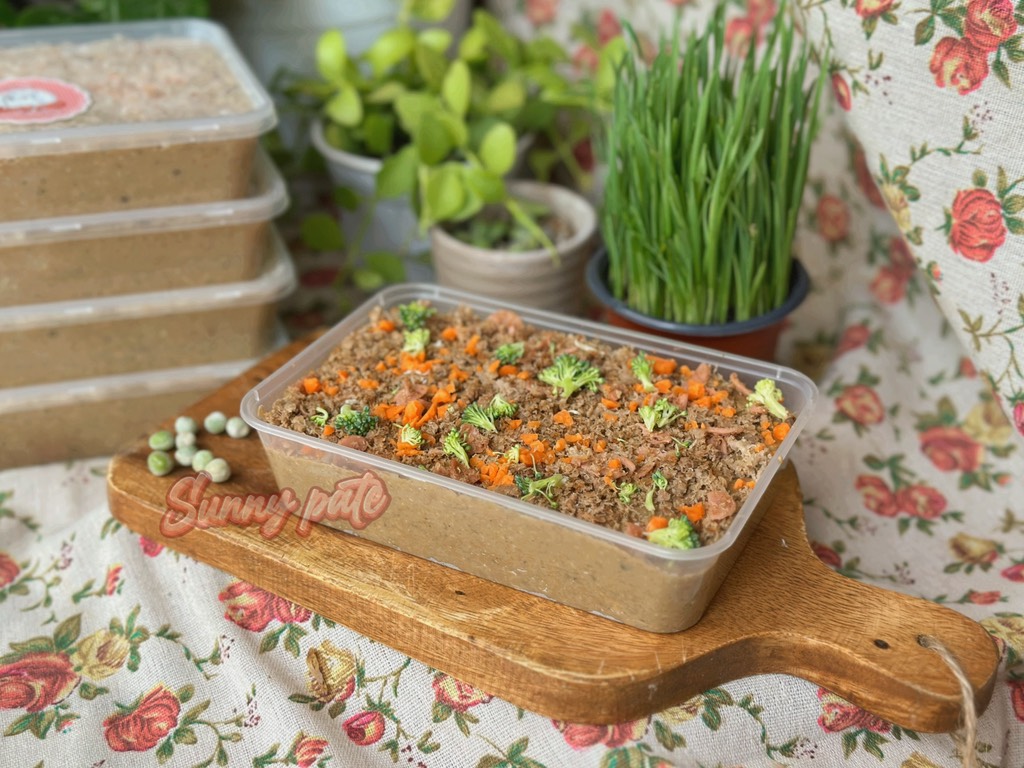 Sunny pate bổ sung thêm RAU CỦ cho chó mèo - hộp 450G