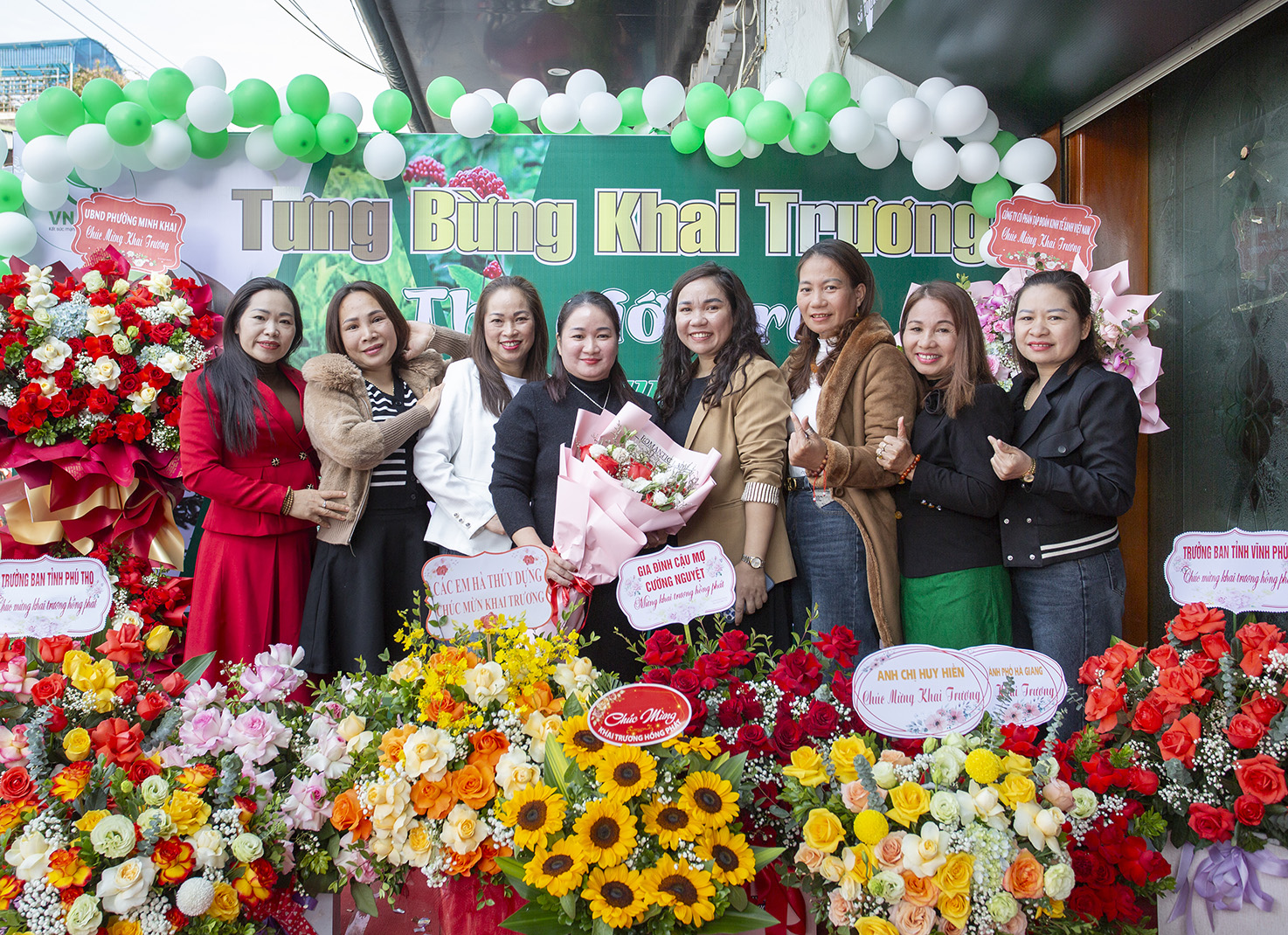 LỄ KHAI TRƯƠNG THẾ GIỚI TRÀ DÀNH CHO NGƯỜI CAO TUỔI PHƯỜNG MINH KHAI - TP HÀ GIANG