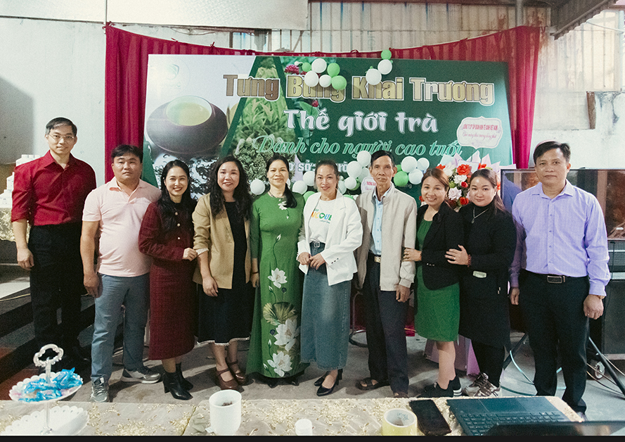 LỄ KHAI TRƯƠNG THẾ GIỚI TRÀ DÀNH CHO NGƯỜI CAO TUỔI TẠI XÃ NGỌC ĐƯỜNG, THÀNH PHỐ HÀ GIANG, TỈNH HÀ GIANG