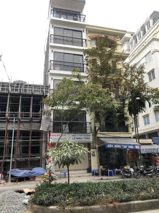Cần bán nhà mặt phố Đặng Thùy Trâm, Dịch Vọng Hậu